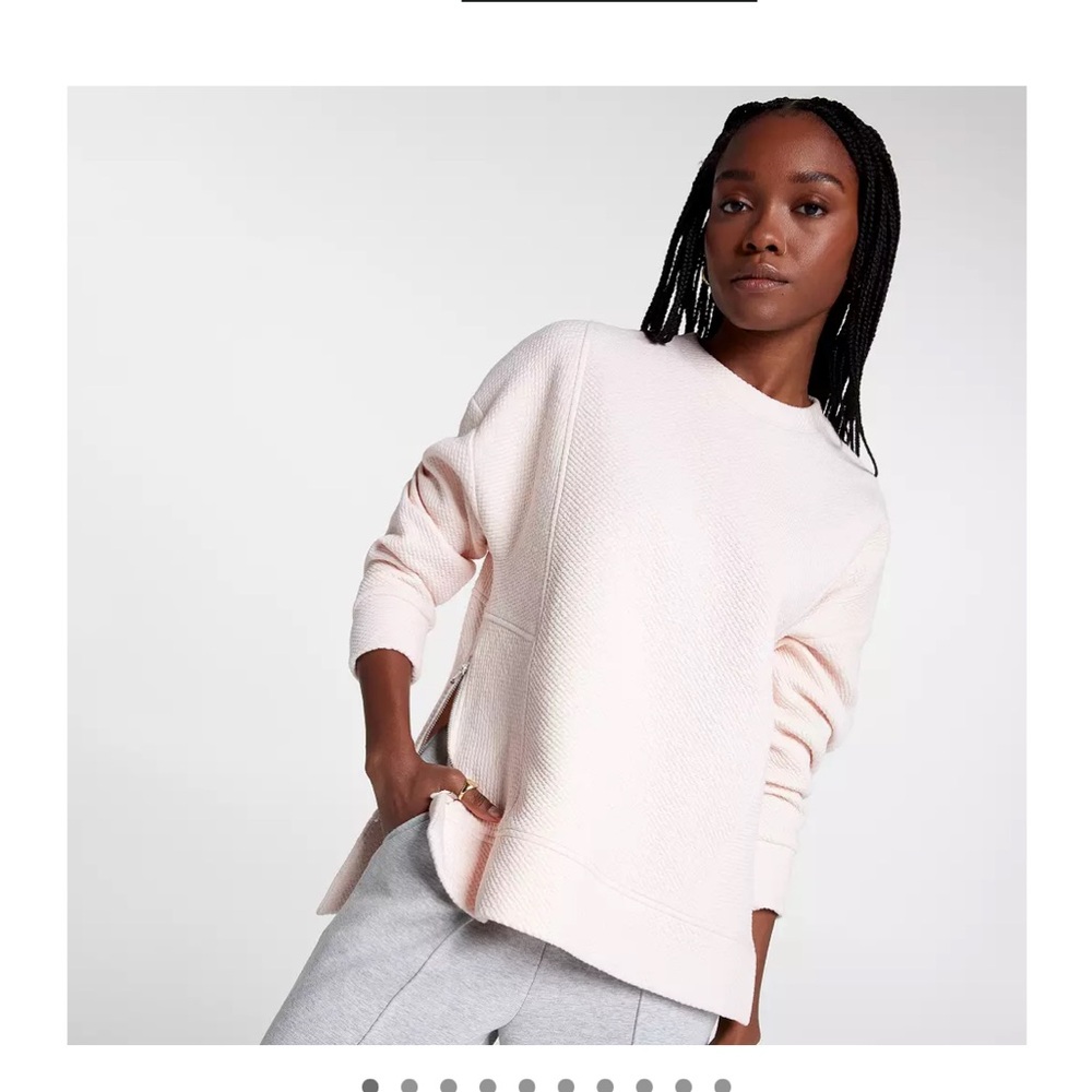 CALIA by Carrie Underwood Cream Crew Neck Sweater